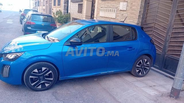 Peugeot 208 Diesel - 2