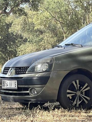 Renault Clio - 2