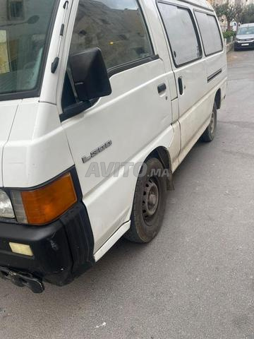 Mitsubishi L300 - 2