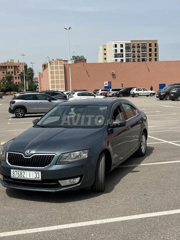 Voiture Skoda excellent état située à Béni Mellal