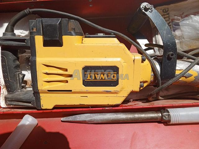 Marteau piqueur DEWALT - 2
