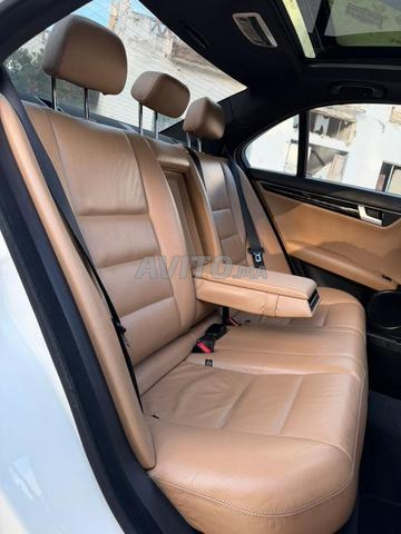 Mercedes-Benz 220 Diesel Automatique 2012 - 2