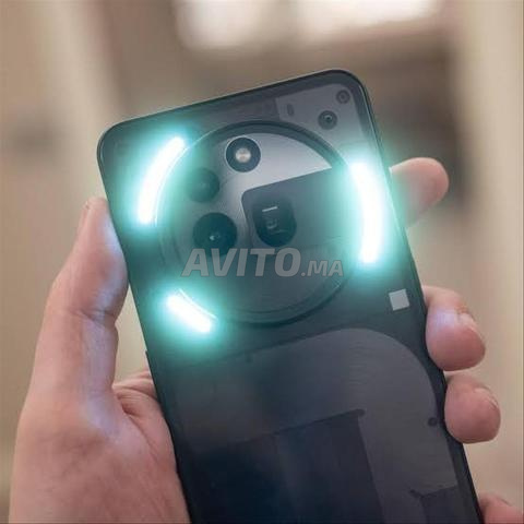 Nothing Phone 3a Pro 5G - 2