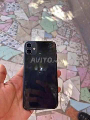 iPhone 11 normal jamais réparé - 2