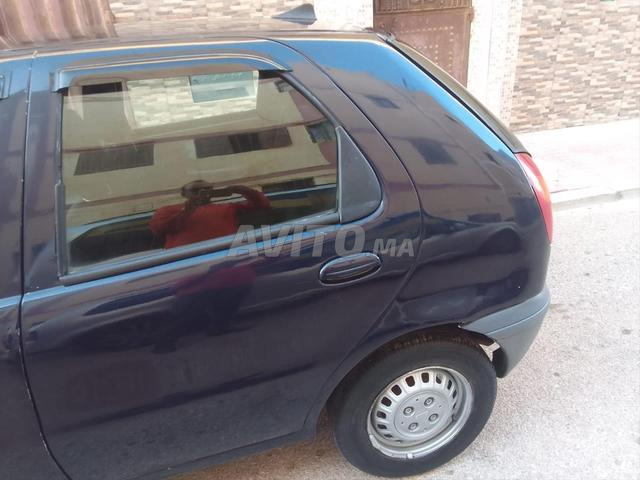 Fiat Palio Essence Manuelle 2000 à Laâyoune - 2