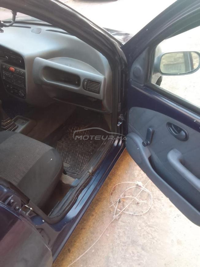 Fiat Palio Essence Manuelle 2000 à Laâyoune