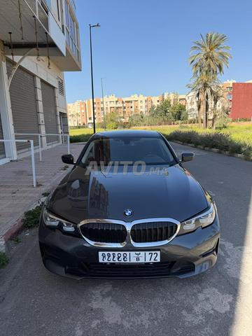 BMW série 318d en très bon état