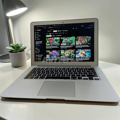 ماك بوك اير 14 جديد، دورة 190، ذاكرة وصول عشوائي 8 جيجابايت