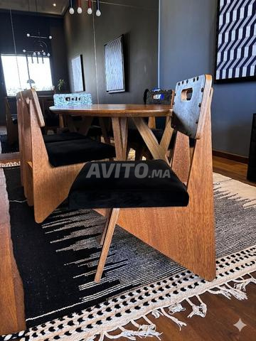 Vends table à manger avec ses 6 chaises - 2