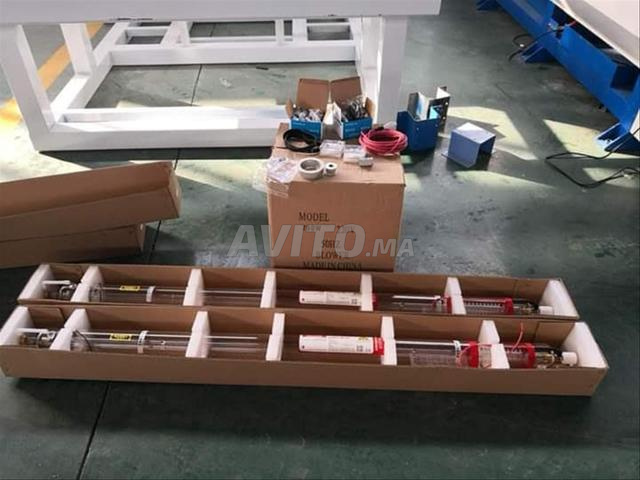 Tube laser CO2