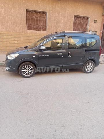 Dokker Stepway - 2