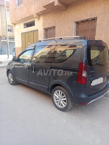 Dokker Stepway