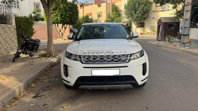 لاند روفر إيفوك بي بي فيلار 2019 ديزل أوتوماتيك