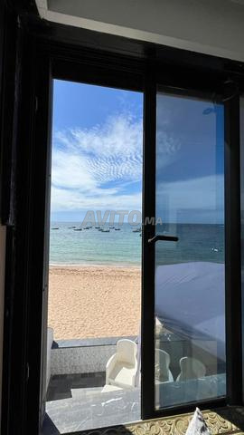 Villa pied dans l'eau pour vos vacances & événements