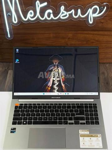 ASUS VivoBook S15 OLED i7-13700H 16Go RAM 512Go