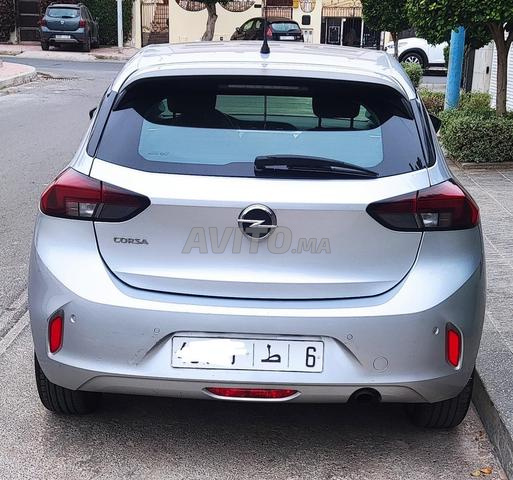 Voiture à vendre disponible à El Jadida - 2