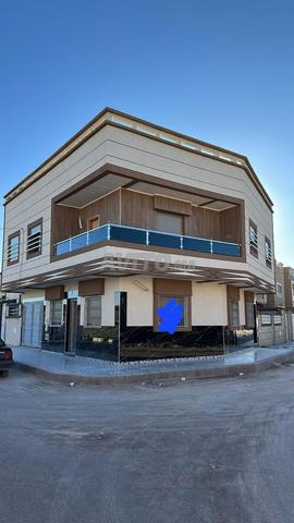منزل 145م² مرخص بحي لازاري بجوار سيارة الأجرة الكبيرة وجدة