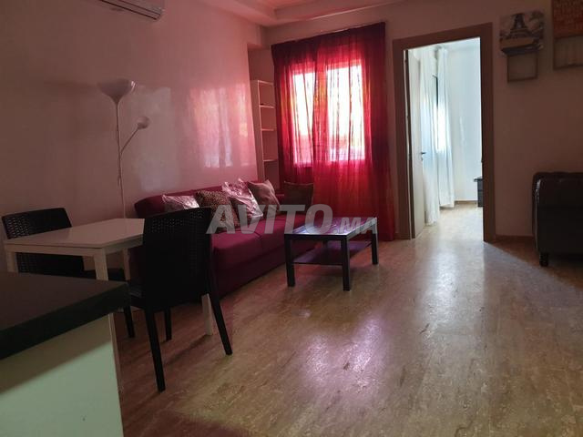 Studio 45 m² à Beauséjour à 200 m de CFC