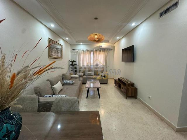 شقة مضيئة للإيجار مع مسبح - 2