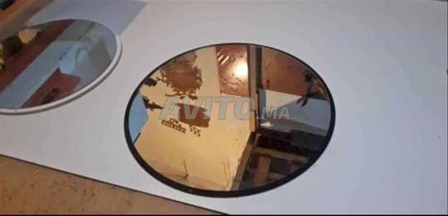 مرآة أنيقة