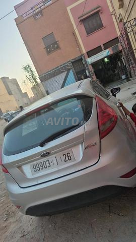 فورد فييستا رمادي - 2