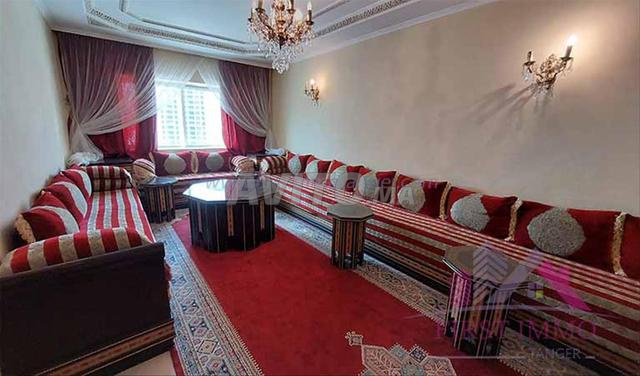 شقة جميلة مطلة على الكورنيش للإيجار - 2