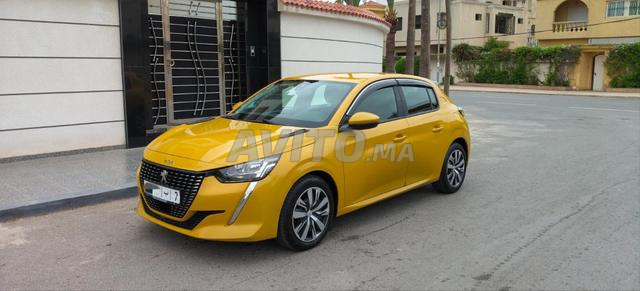 Peugeot 208 en excellent état - 2