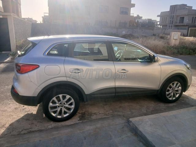Voiture Kadjar 2020 manuelle à vendre - 2
