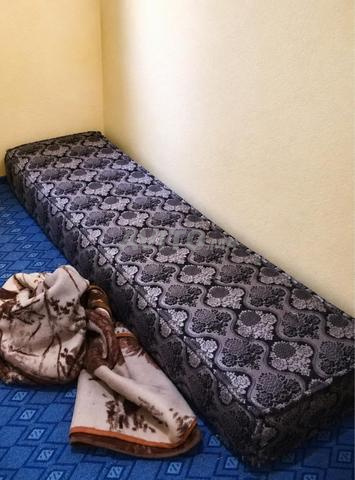 Tapis de boxe "Bonsai" en excellent état, 2 mètres sur 0,5 mètre