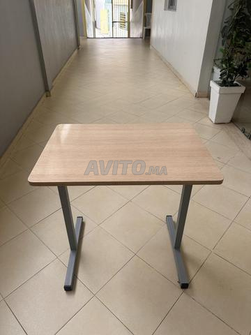 Tables scolaires ou pour diverses activités
