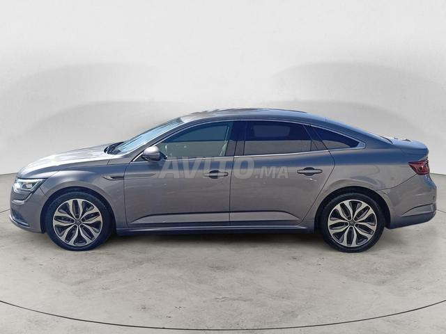 RENAULT. Talisman - 2