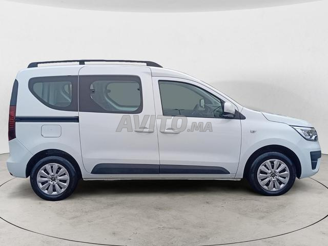 RENAULT Express