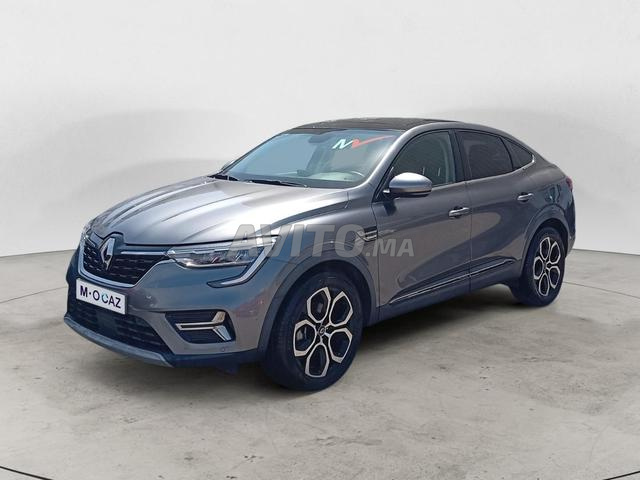 RENAULT. Arkana