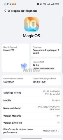 Téléphone à vendre, encore propre... Livraison dans tout le Maroc