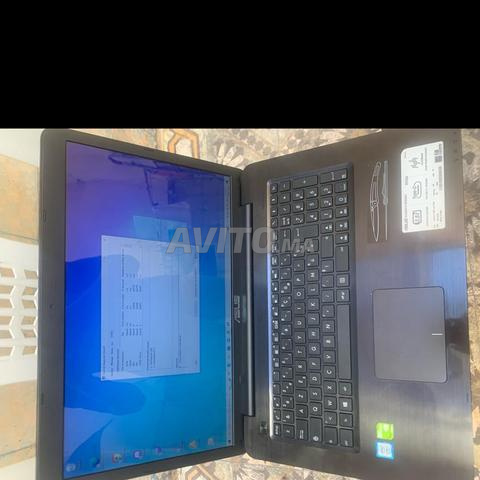 Asus Core i7 7ème Gén 8Go RAM 512 SSD 19 pouces - 2