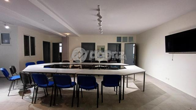 CMN-SI-1965 - Bureau à vendre à Ziraoui