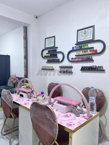 ساروت وبيع محل صالون تجميل وحلاقة نسائية - سلا قارية، شارع بزّو