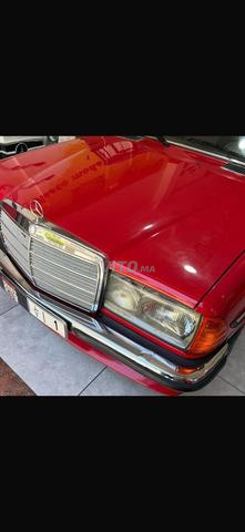 Mercedes 230 CE C123 - 2