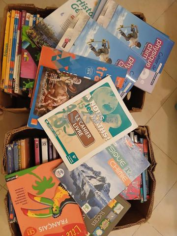 Lot de plus de 100 livres – Fr-Maths-SVT, PC