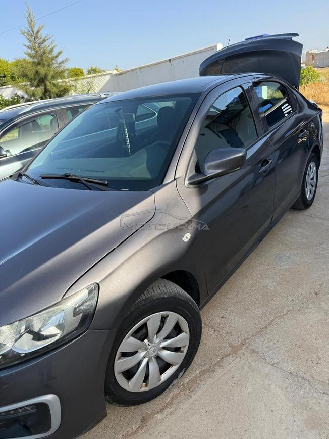 vehicule en excellent etat