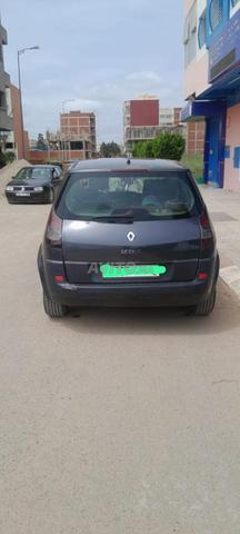 Renault Scenic Diesel Manuelle 2004 à Sidi Slimane - 2