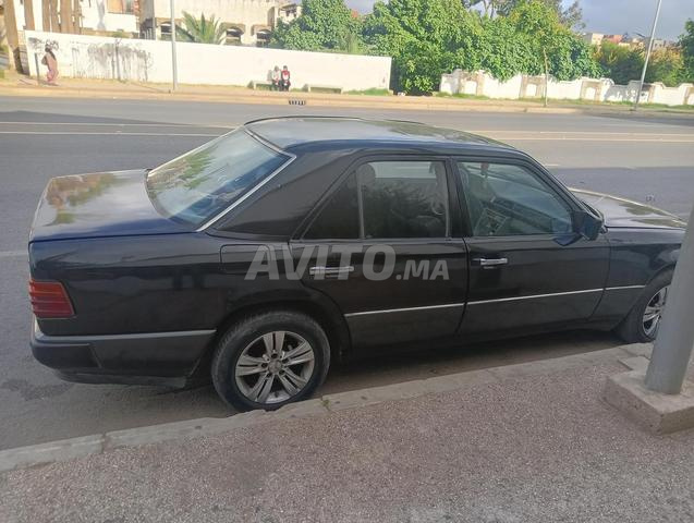 Mercedes-Benz 250 Diesel Manuelle 1989 à Salé