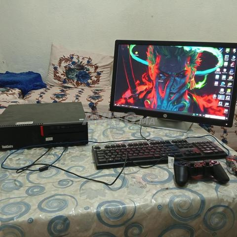 Ordinateur de bureau Lenovo