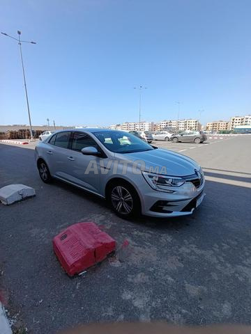 ميغان 4 ريستيلي - 2