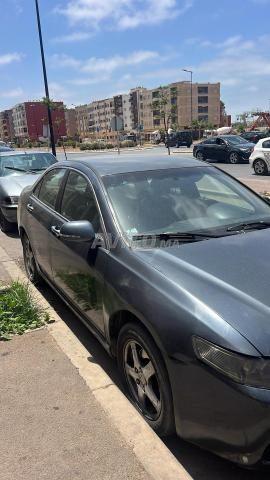Honda Accord Essence Automatique 2005 à Rabat