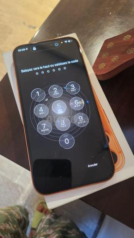 À vendre iPhone 17 Pro Max - 2