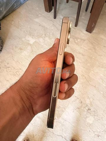iPhone 16 Pro Max - 2