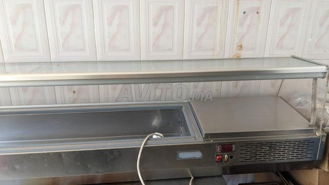 ثلاجة مبردة للسلطات - 2