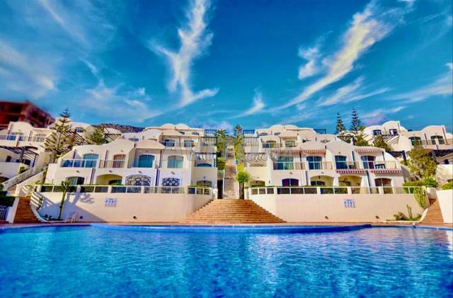 Appartement à louer avec piscine pour vos vacances