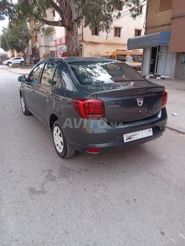 داشيا لوغان - 2